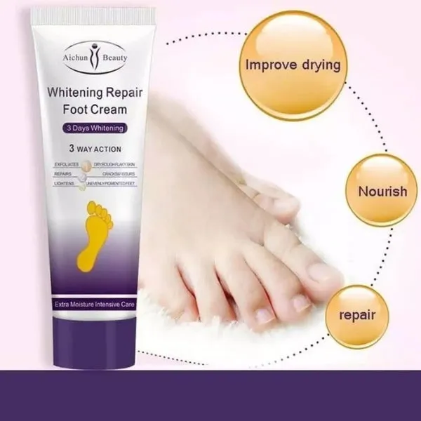 Aichun Beauty Extra Moisture Natural Extract Whitening Repair Foot Cream 100ml
