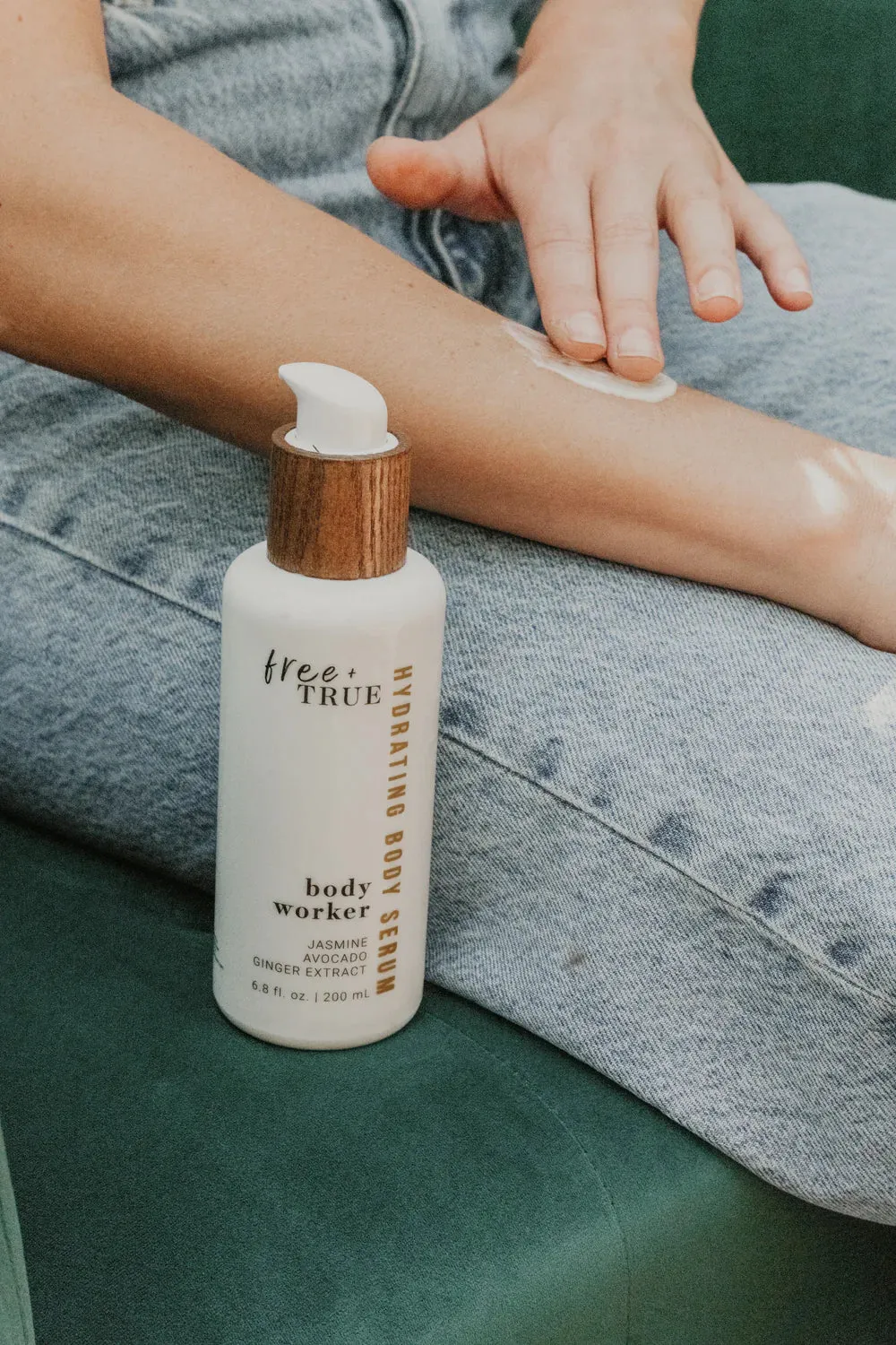 BODY WORKER Hydrating Body Serum
